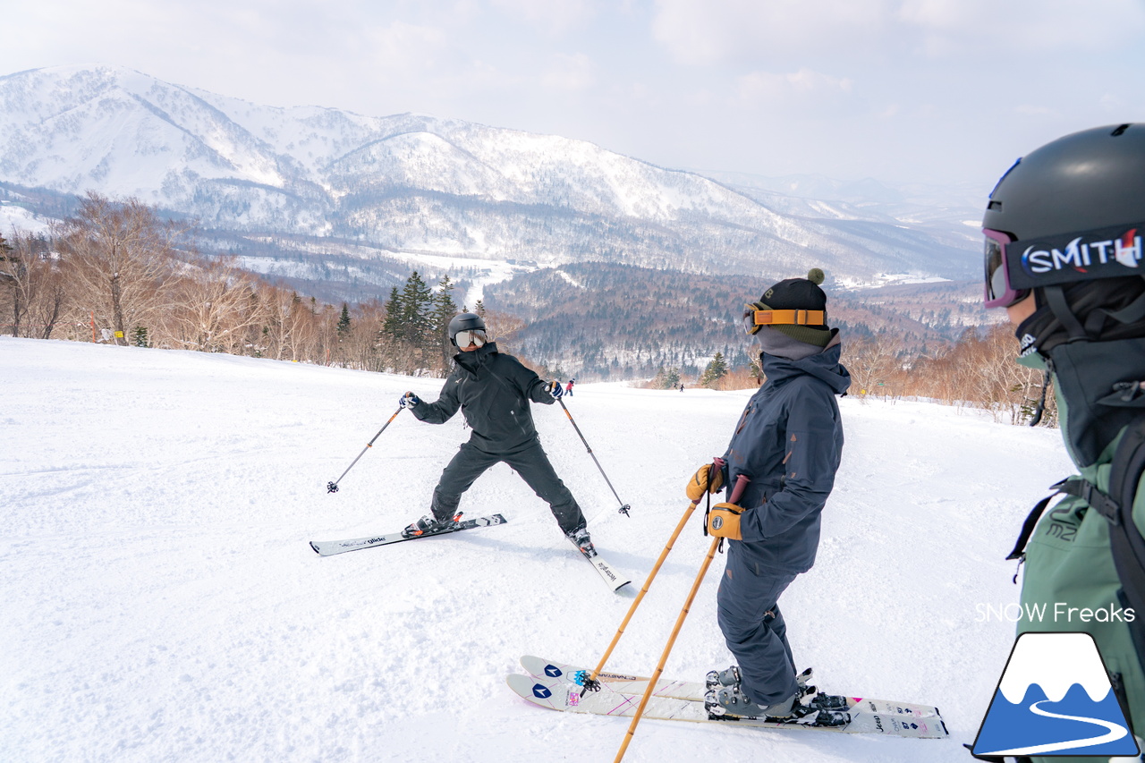 キロロリゾート｜[okaphoto]ことフォトグラファー・岡崎宜紀さんの撮影に密着。被写体となるのは...全日本スキー技術選ファイナリスト『原田侑駿 - Yuma Harada』(^^)/